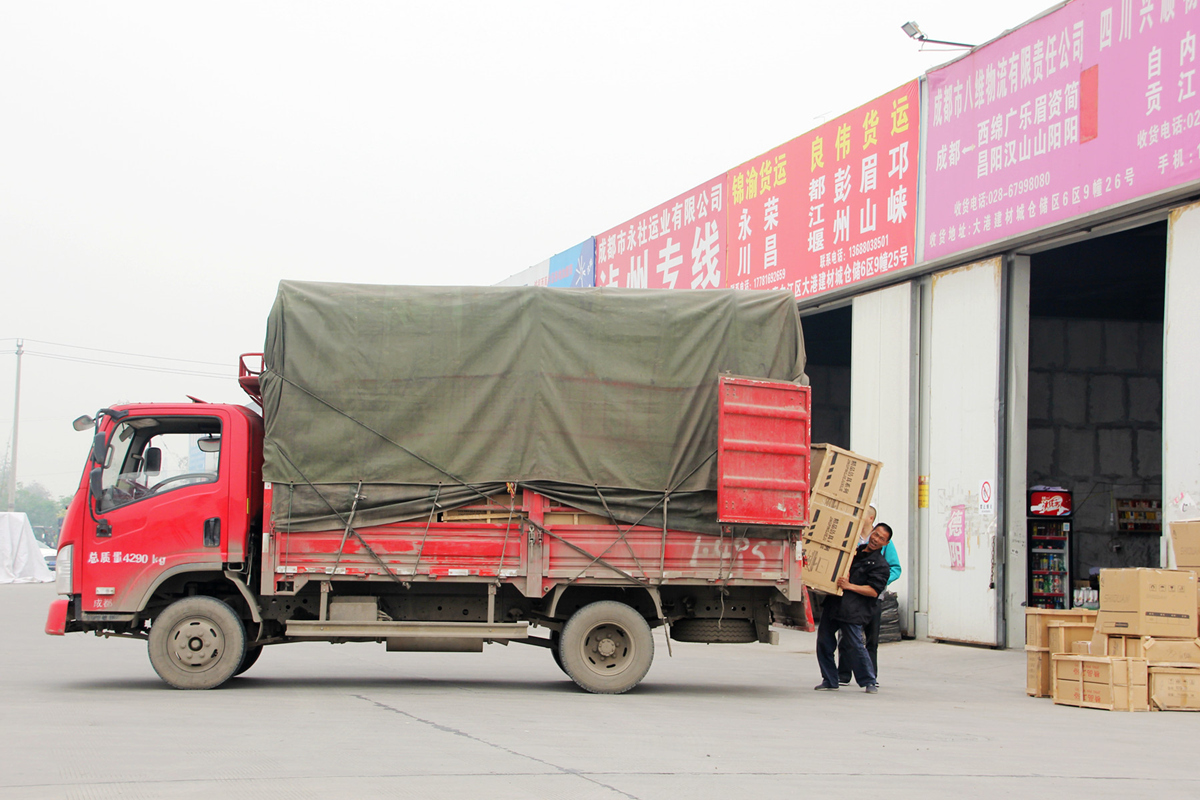 物流使用什么车